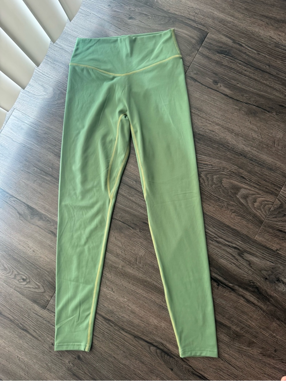 Vitality Green Leggings